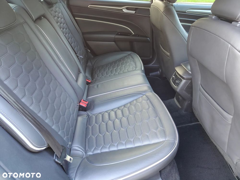 Ford Mondeo 2.0 Start-Stopp CVT Vignale - 29