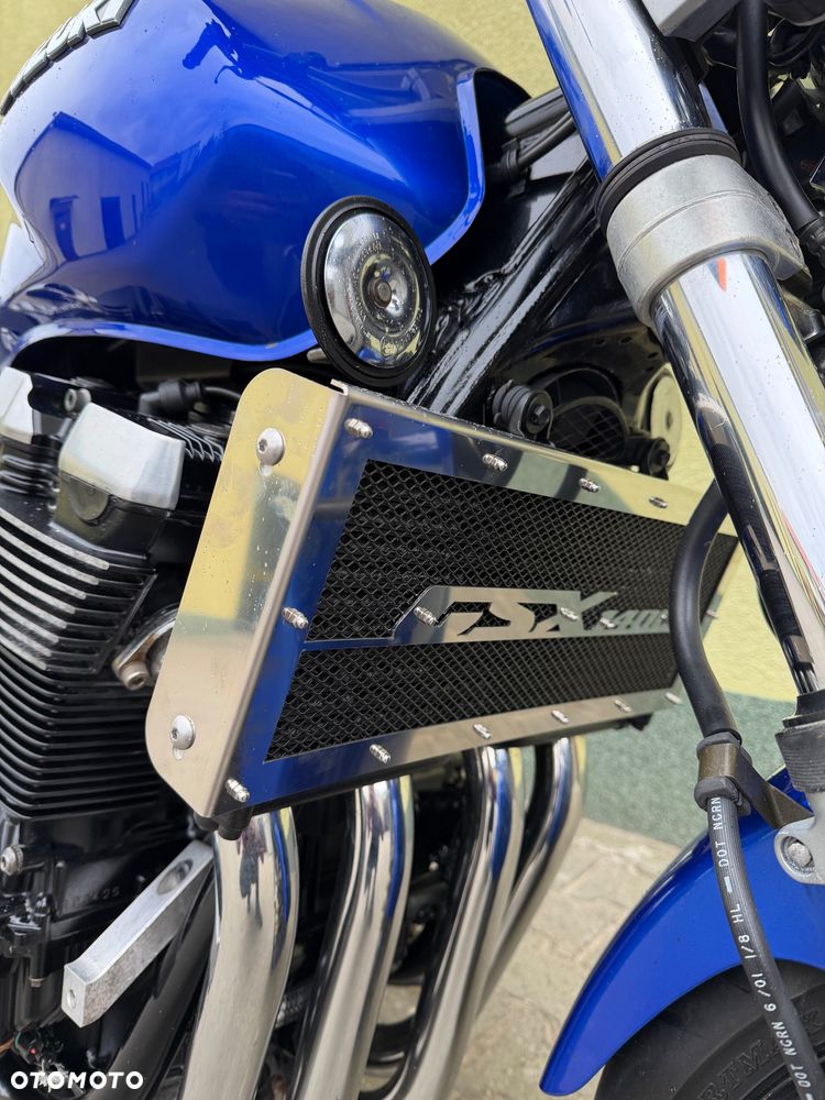 Suzuki GSX - 5