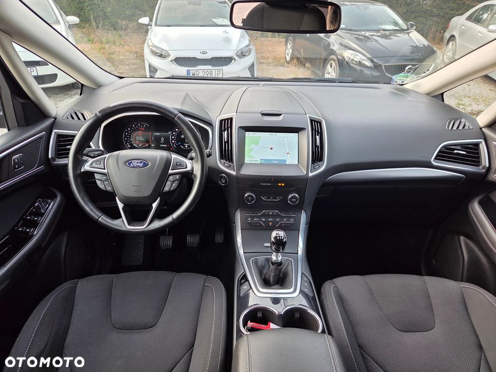 Ford S-Max 2.0 EcoBlue Titanium - 19