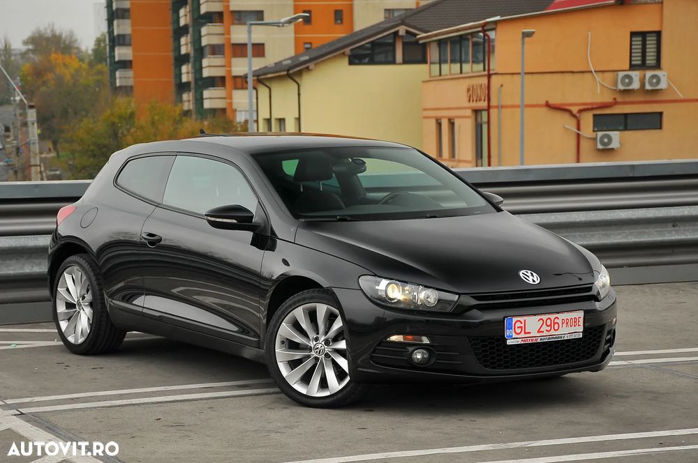 Volkswagen Scirocco 2.0 TSI DSG - 2