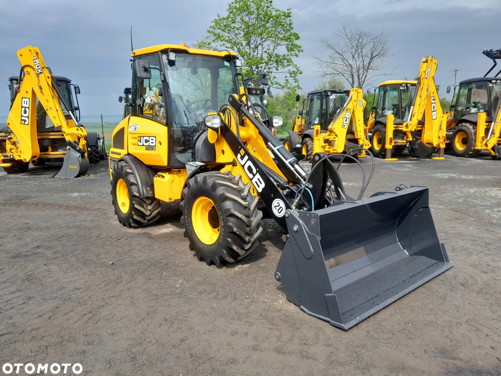 JCB 407 SV AG - 2