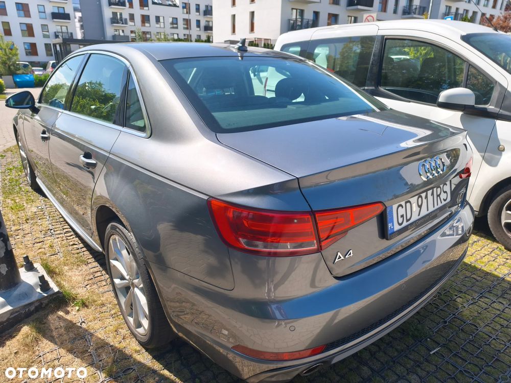 Audi A4 Limousine - 2