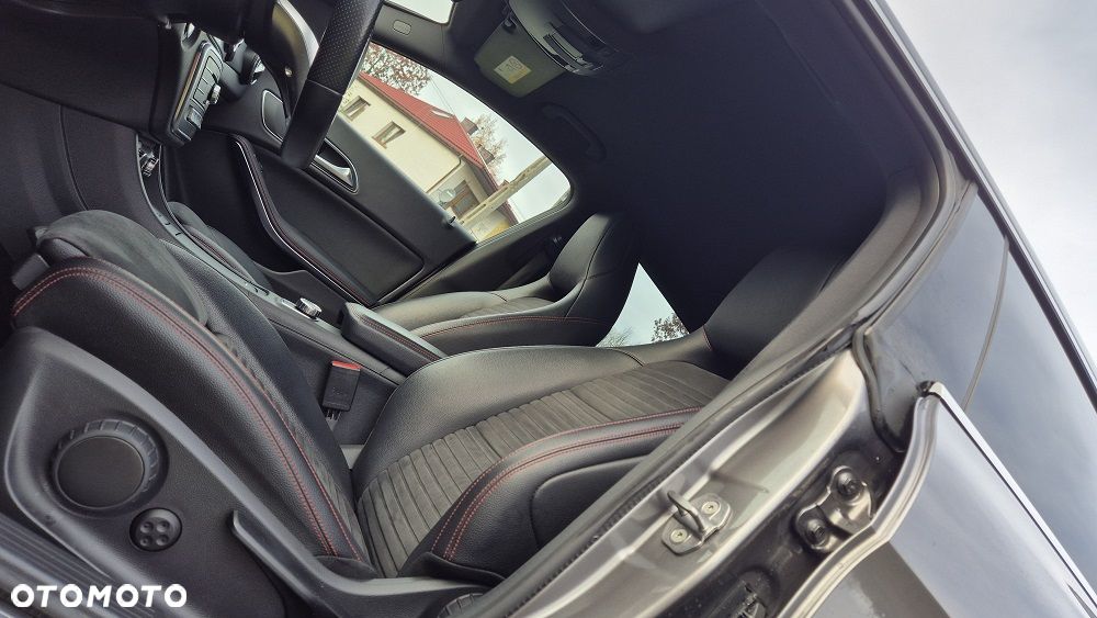 Mercedes-Benz CLA 180 7G-DCT AMG Line - 9