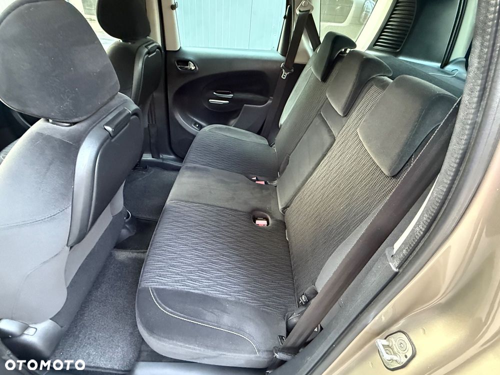 Citroën C3 Picasso VTi 120 Exclusive - 25