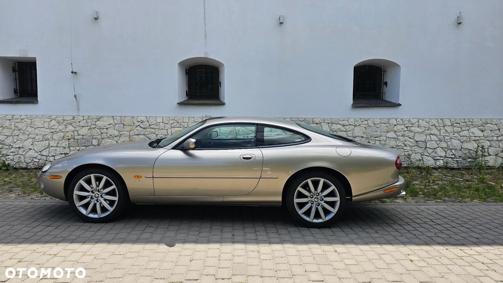 Jaguar XK - 3