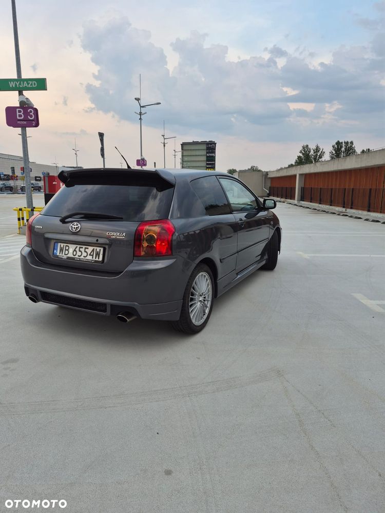 Toyota Corolla - 3
