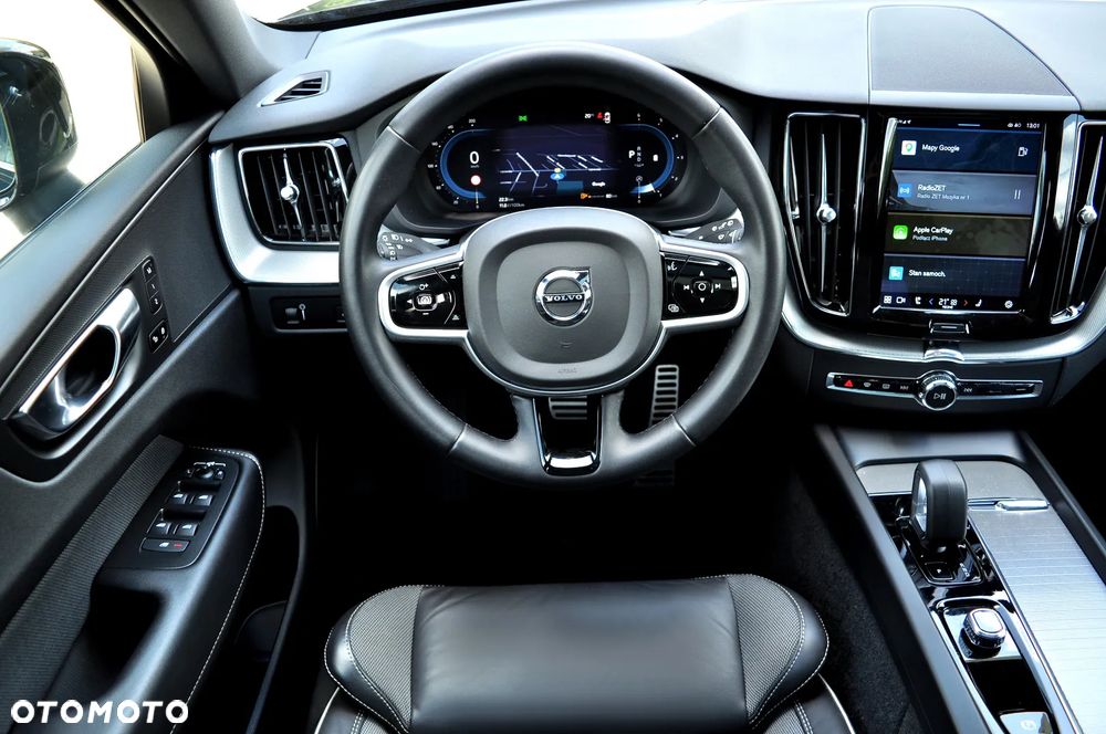 Volvo XC 60 B4 D AWD Geartronic RDesign - 19