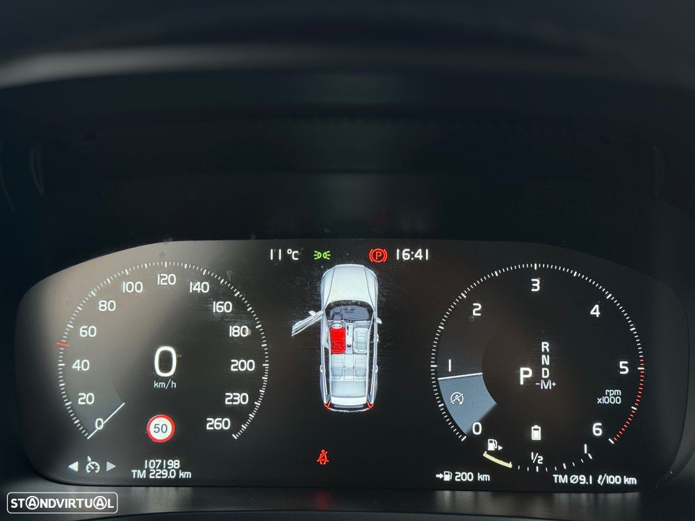 Volvo V60 2.0 B4 Momentum Plus Geartronic - 14