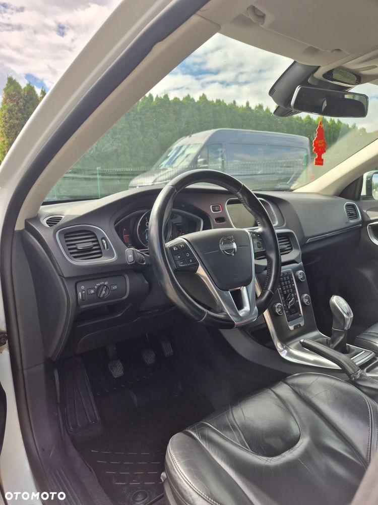 Volvo V40 D2 You - 7