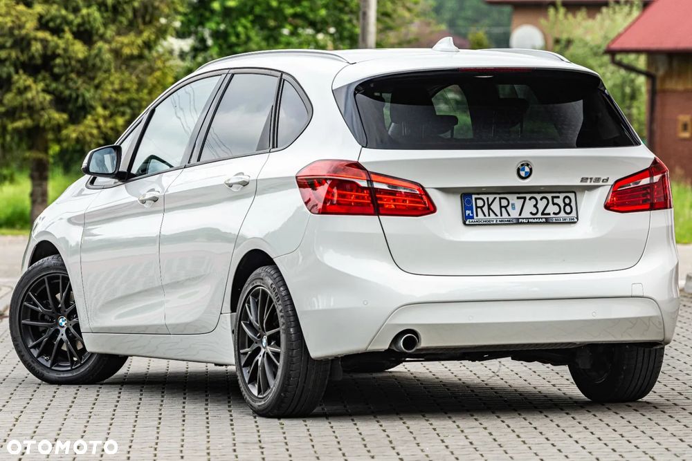 BMW Seria 2 218d Sport-Aut - 12