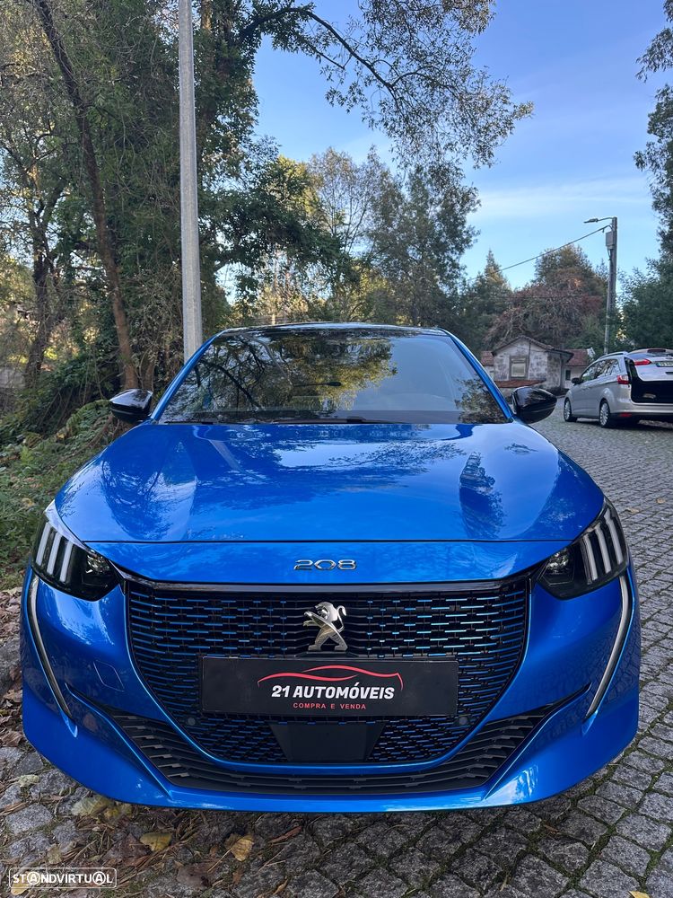 Peugeot e-208 GT - 2