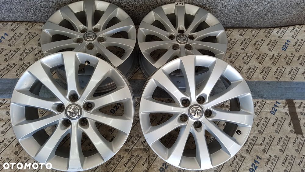 FELGI ALU ORYGINAŁ  OPEL ASTRA H ZAFIRA B MERIVA B 5X110  7jx17 ET35 - 1