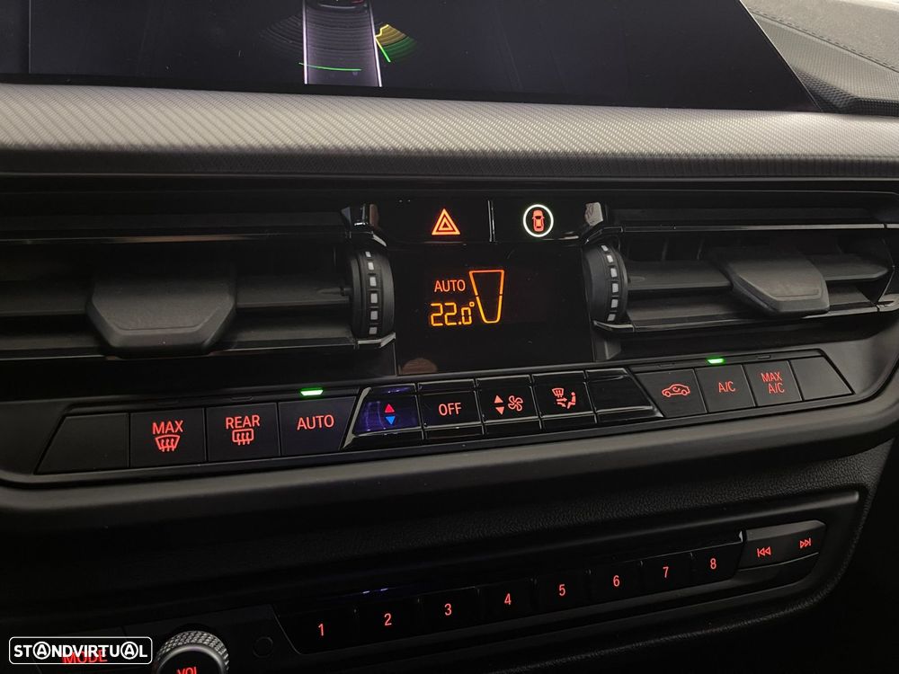 BMW 116 d Pack Desportivo M - 33