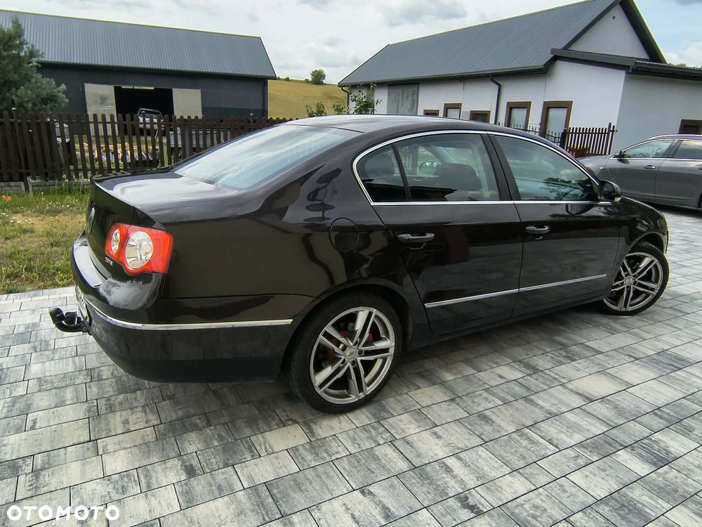 Volkswagen Passat 2.0 FSI Comfortline - 3