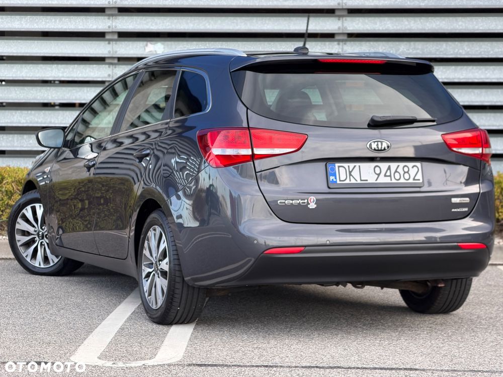 Kia Ceed 1.6 CRDi L - 4