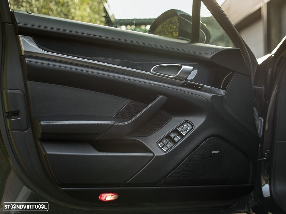 Porsche Panamera S Hybrid - 19