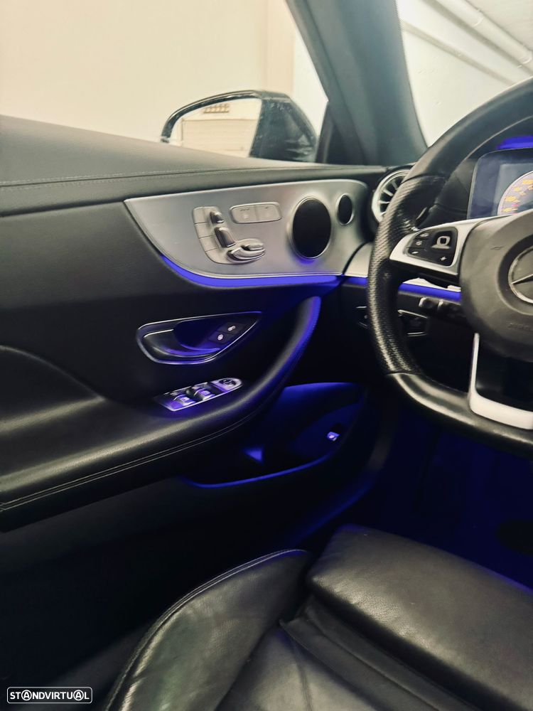 Mercedes-Benz E 220 d AMG Line - 12