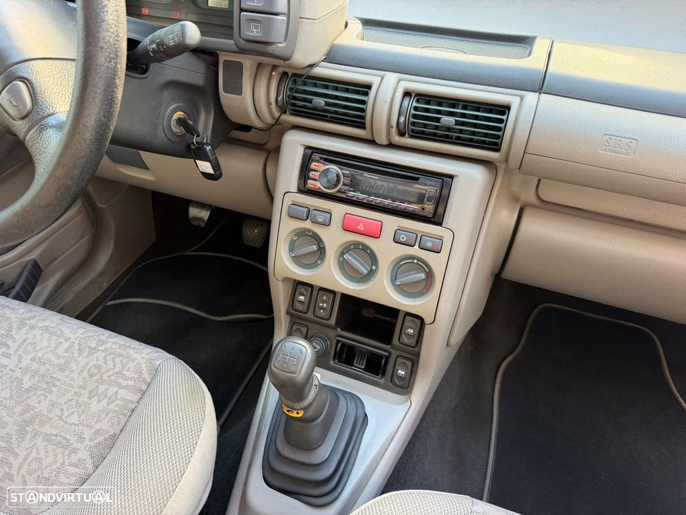 Land Rover Freelander 2.0 di - 12