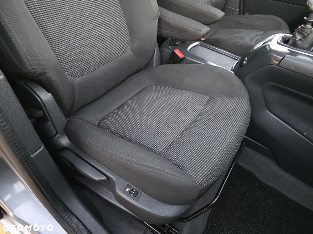 Peugeot 5008 HDI FAP 110 Family - 17