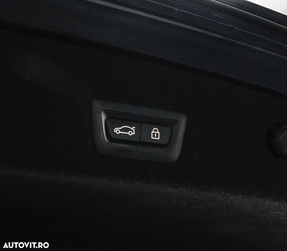 BMW Seria 7 740d xDrive - 33