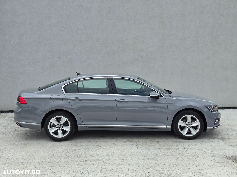 Volkswagen Passat 2.0 TDI DSG Highline - 7