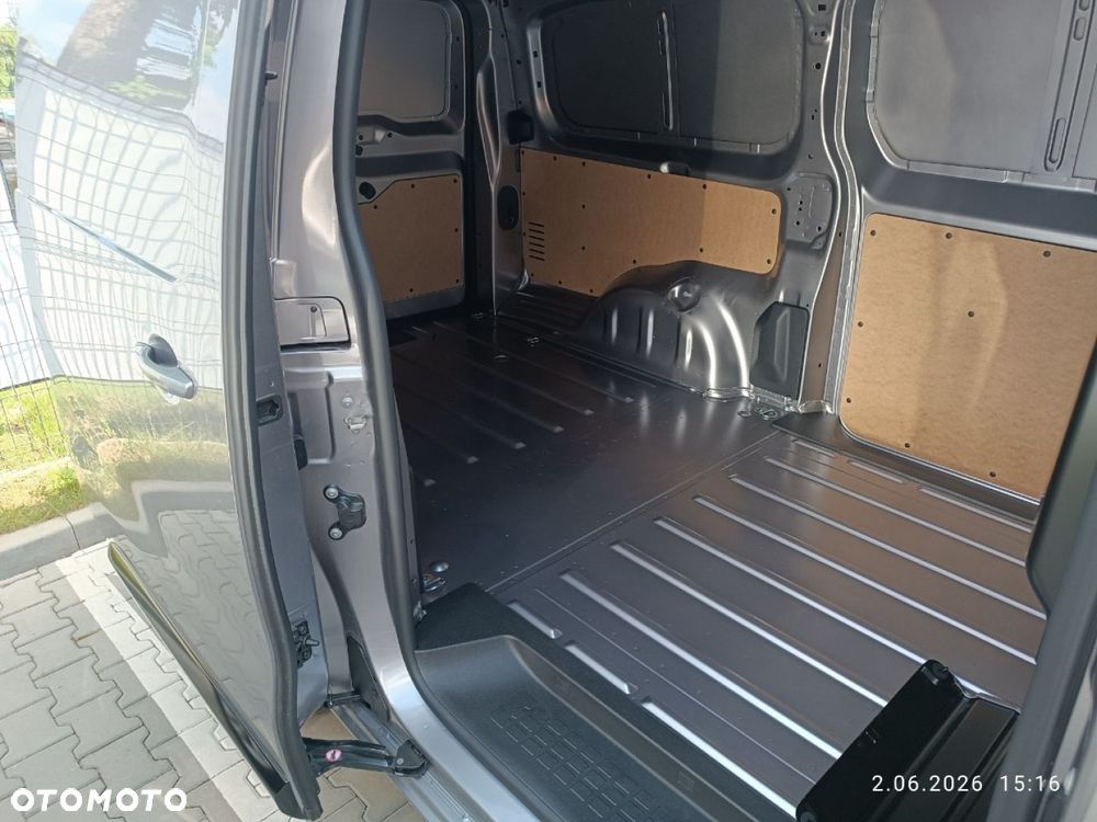 Opel Vivaro - 9