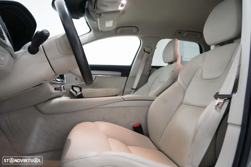 Volvo V90 2.0 D4 Momentum Geartronic - 6