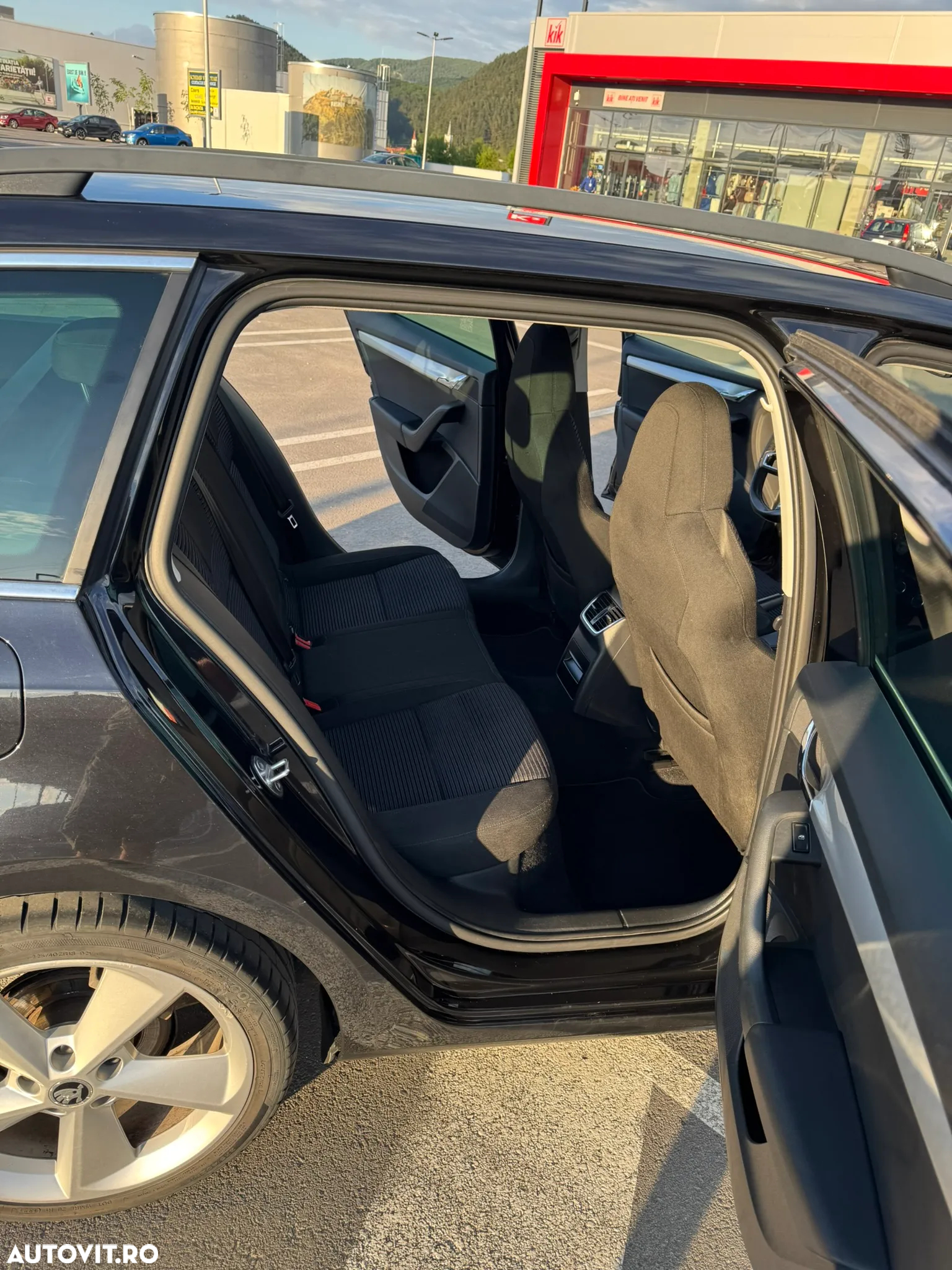 Skoda Octavia 2.0 TDI DSG Style - 5