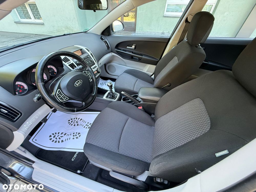 Kia Ceed 2.0 CVVT EX - 6