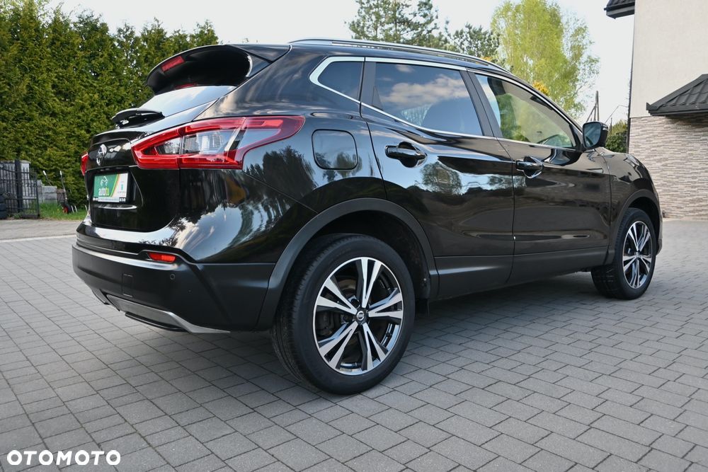 Nissan Qashqai 1.2 DIG-T Tekna EU6 - 8