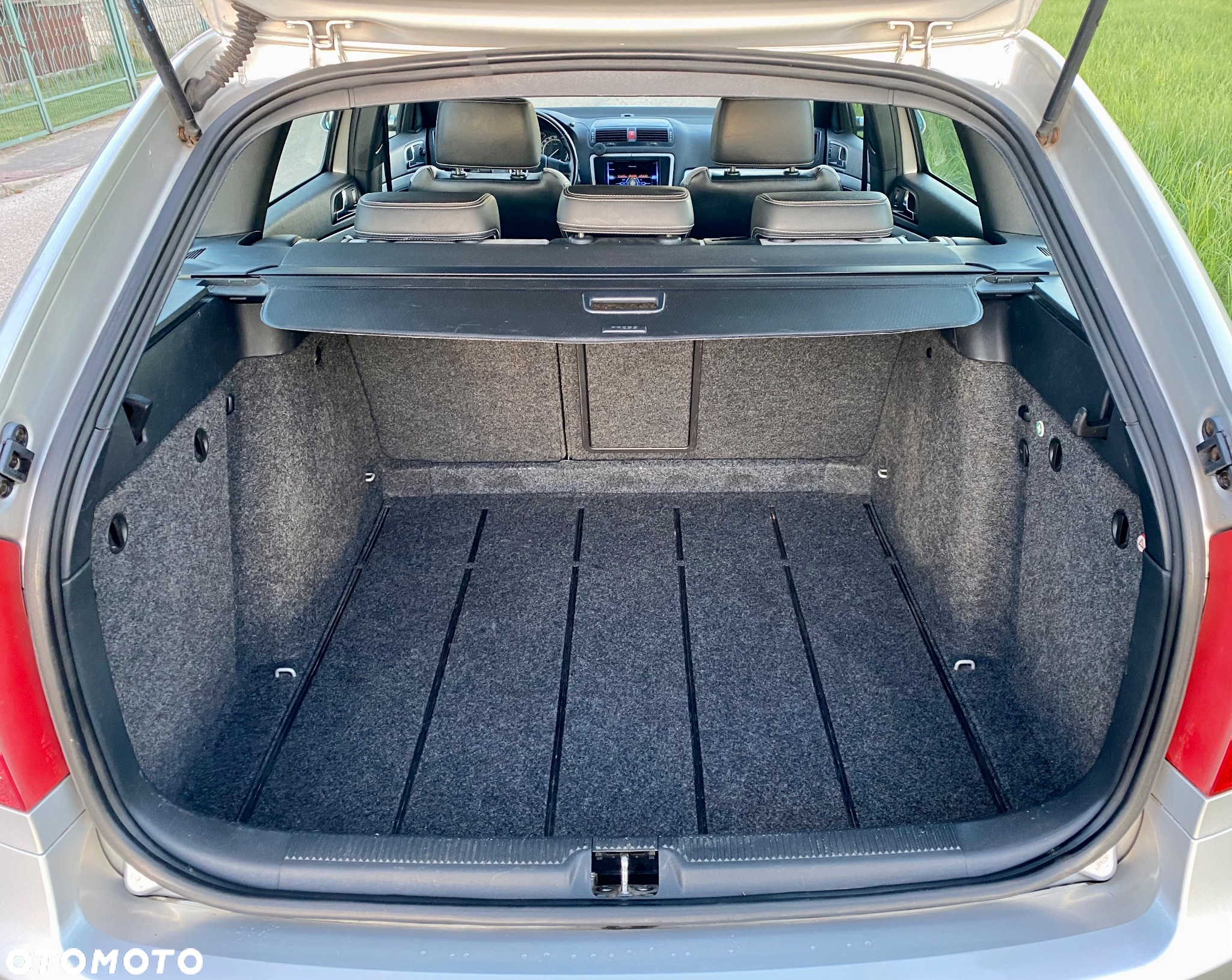 Skoda Octavia 2.0 TDI RS - 26