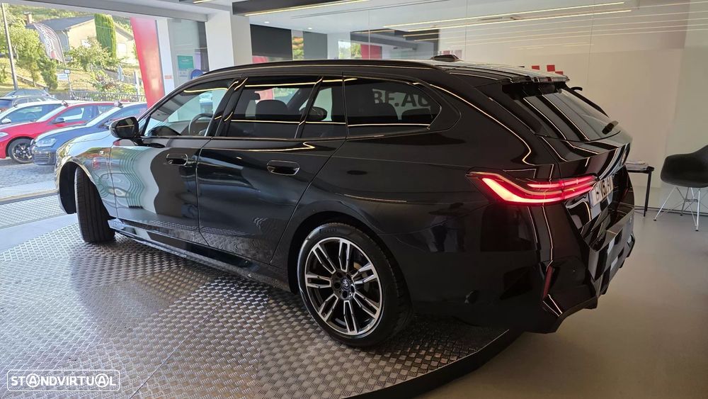 BMW 530 e Pack Desportivo M Pro - 19