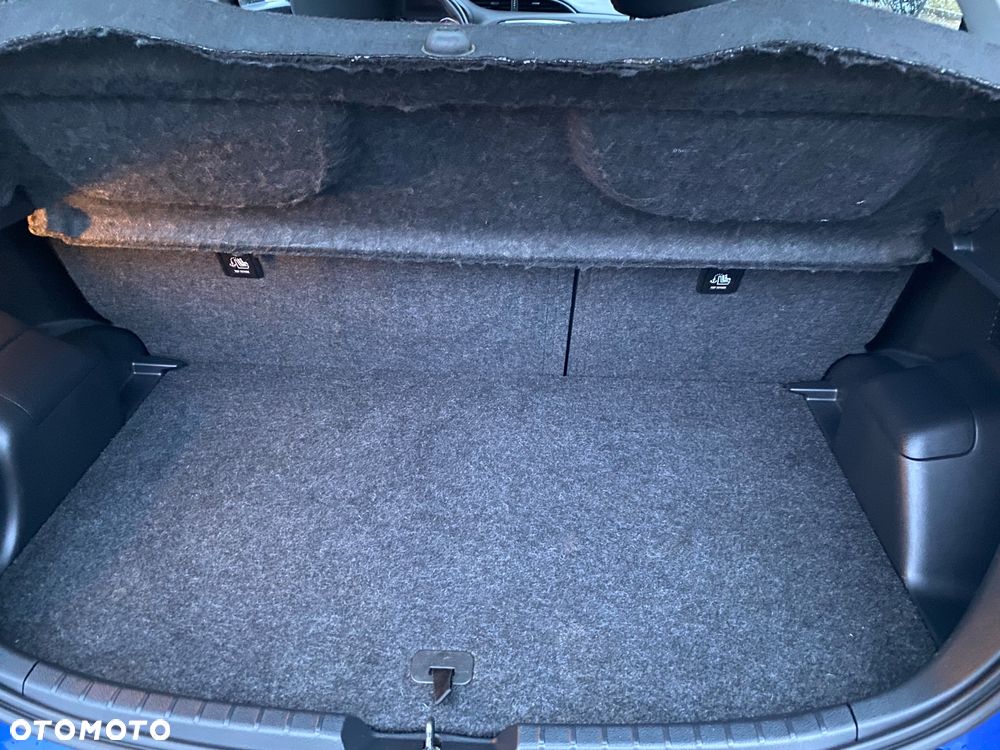 Toyota Yaris 1.5 VVT-i Team Deutschland - 19