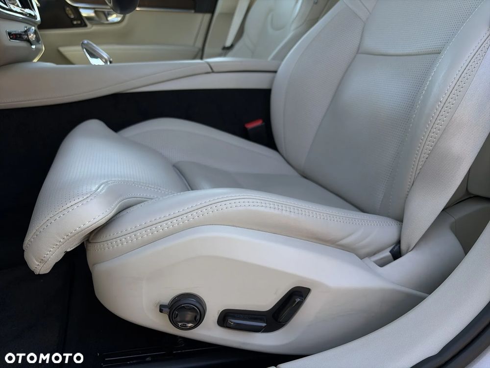 Volvo S90 B5 D AWD Inscription - 11