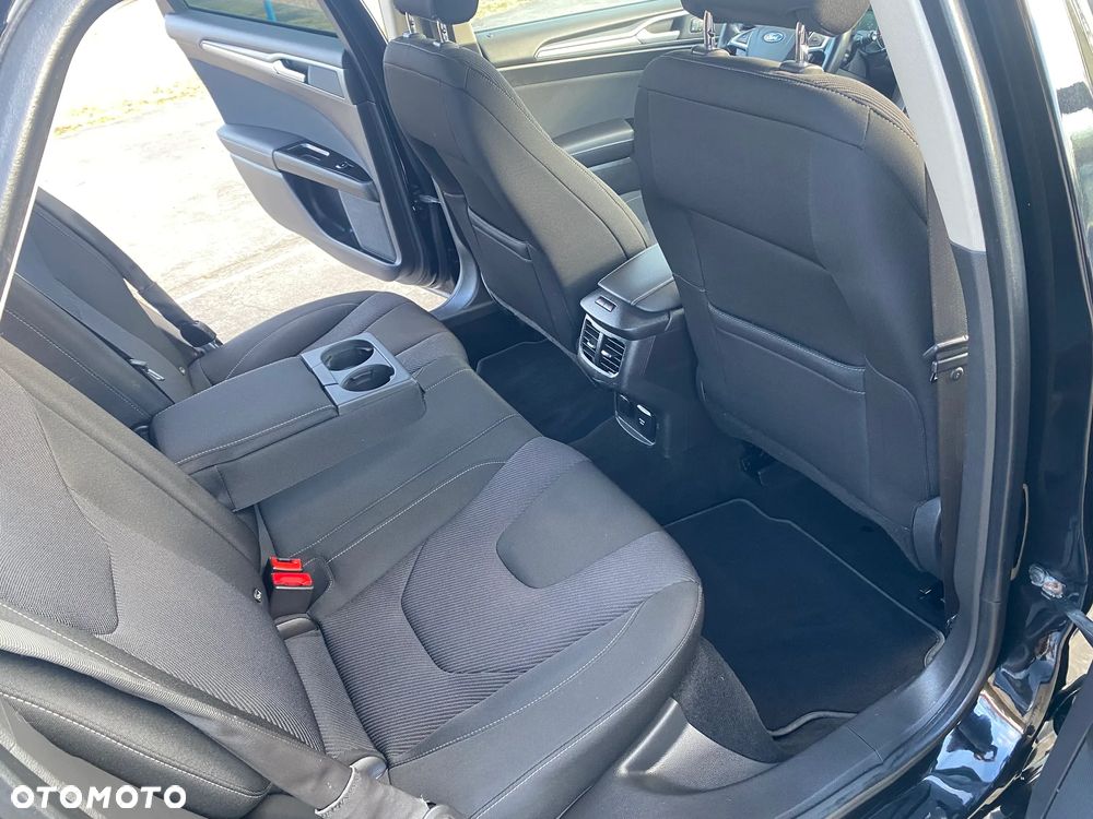 Ford Mondeo 2.0 TDCi STart-Stopp Titanium - 11