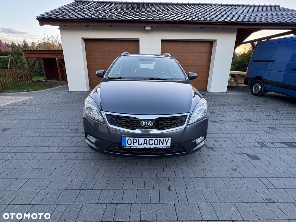 Kia Ceed 1.4 CVVT SW LX - 11