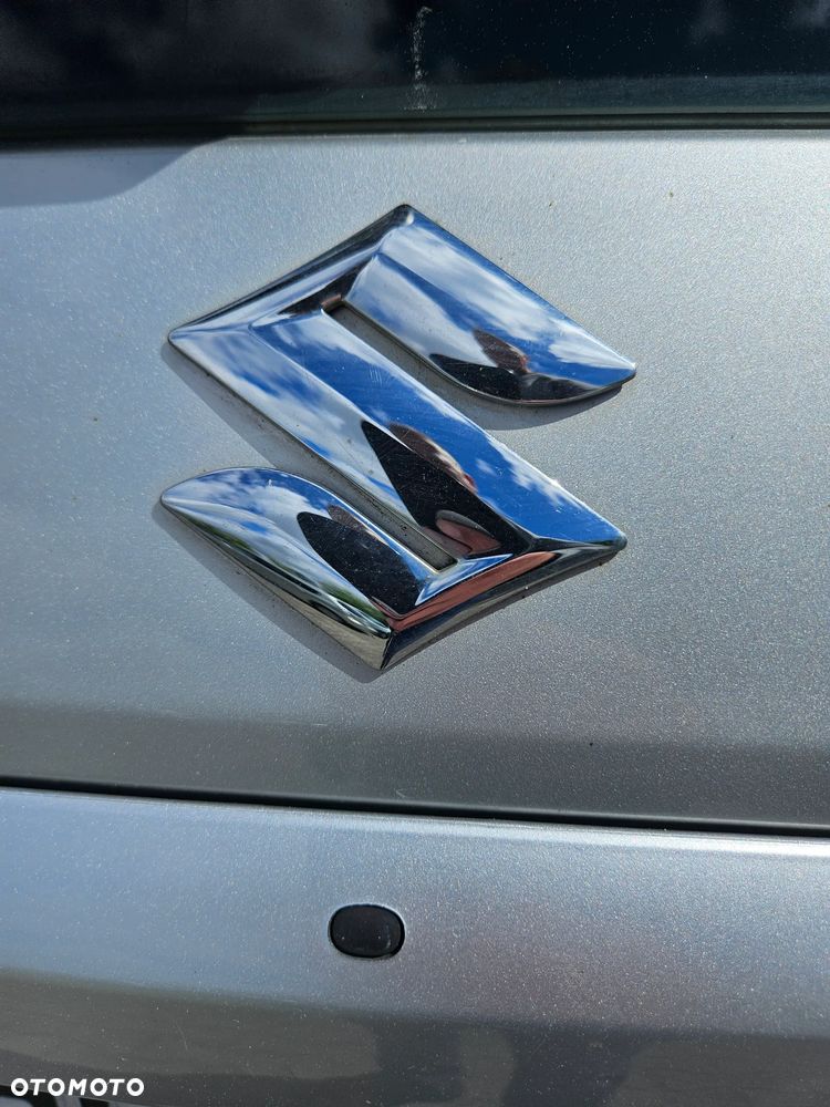 Suzuki SX4 1.6 Comfort - 32