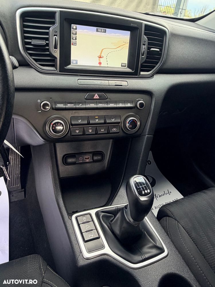 Kia Sportage 1.7 CRDI 2WD ISG Spirit - 19