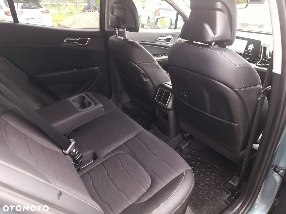 Kia Sportage 1.6 T-GDI Business Line 2WD - 24