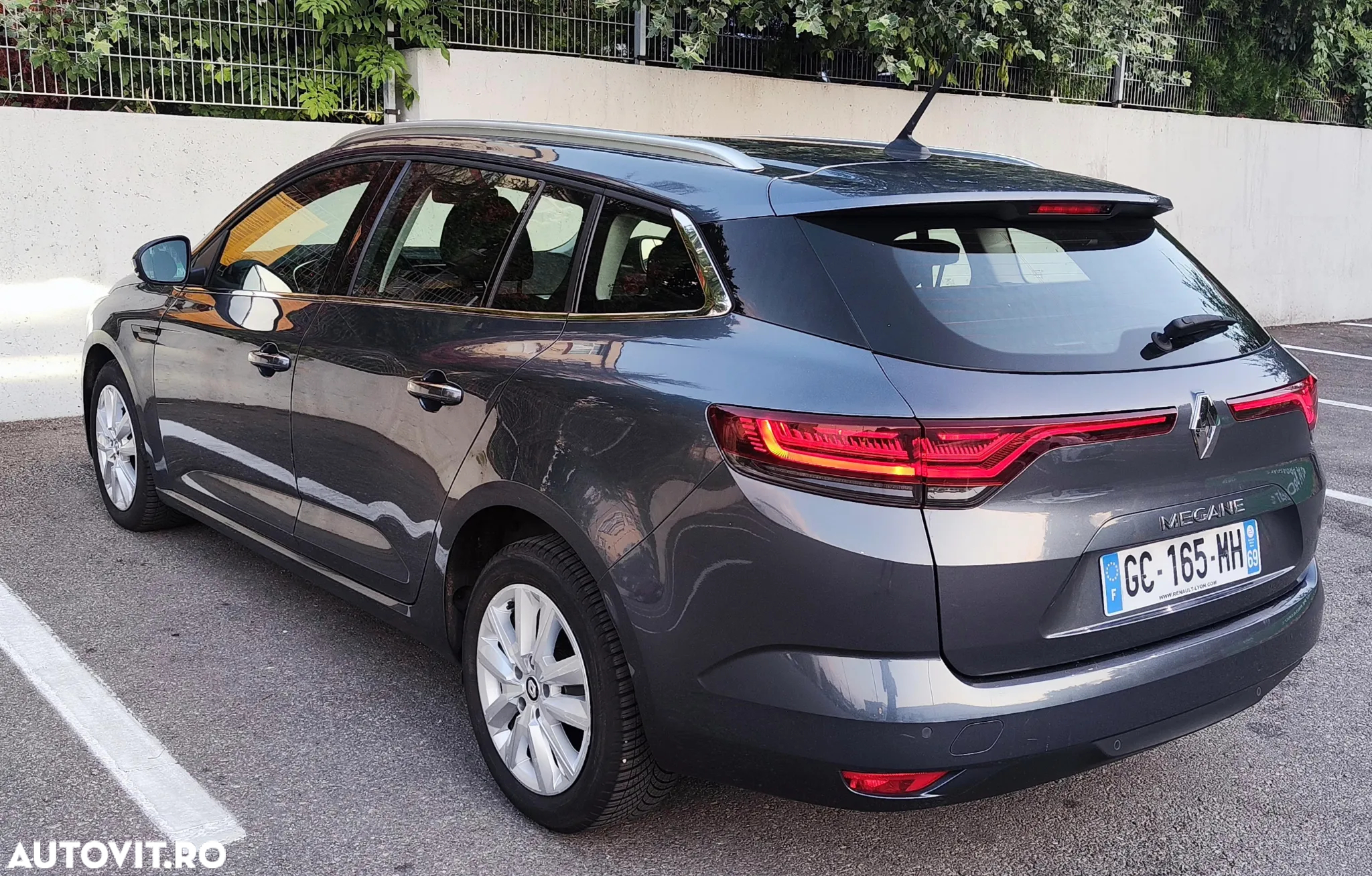 Renault Megane BLUE dCi 115 BUSINESS EDITION - 19