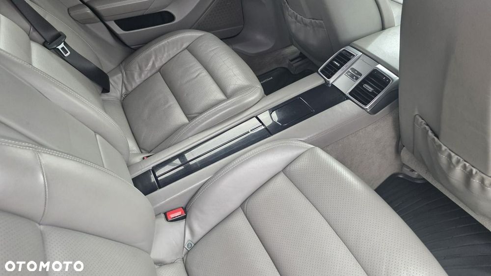 Porsche Panamera - 20