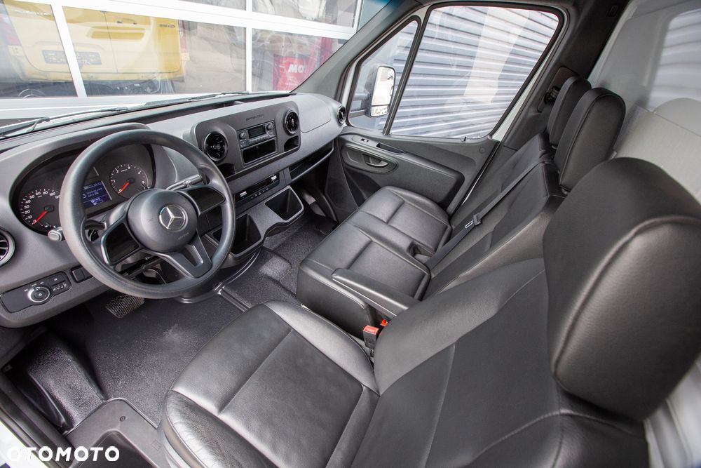 Mercedes-Benz Sprinter *AUTOMAT* 314 Cdi KONTENER + WINDA 750KG dHollandia - 11