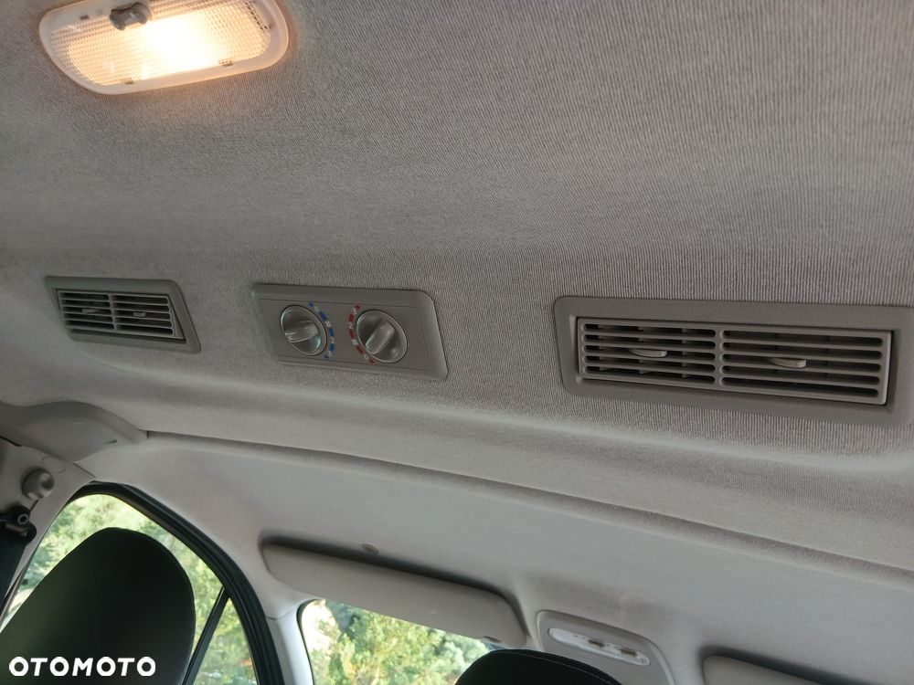 Opel Vivaro L2H1 2.9t Edition Elegance - 11