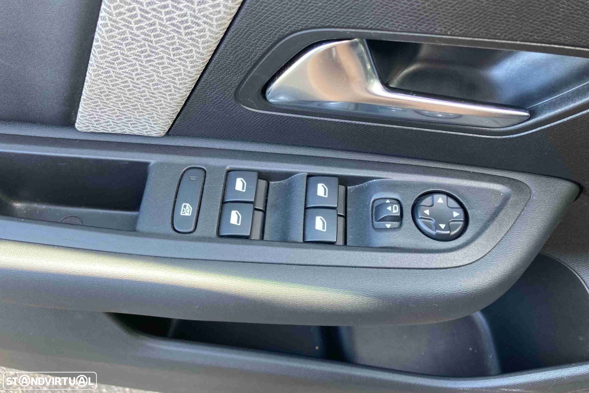 Citroën C4 1.5 BlueHDi Plus EAT8 - 18