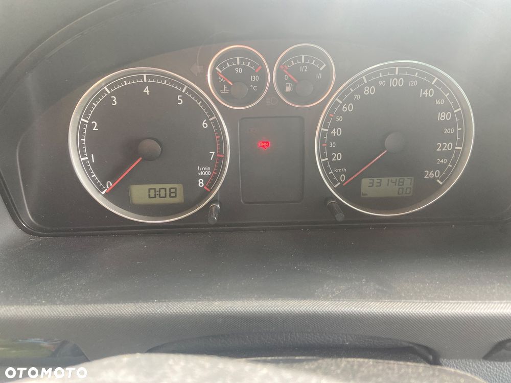 Volkswagen Sharan 2.0 Basis - 2