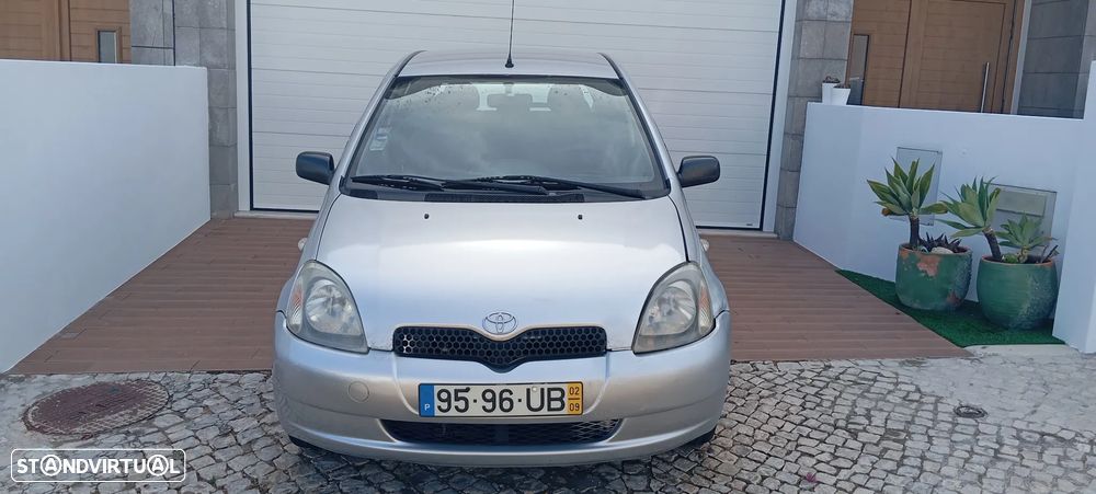 Toyota Yaris 1.0 Terra DA+ABS+CD+AC - 2