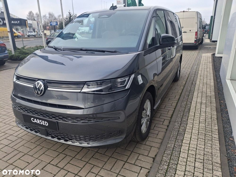 Volkswagen Multivan - 13