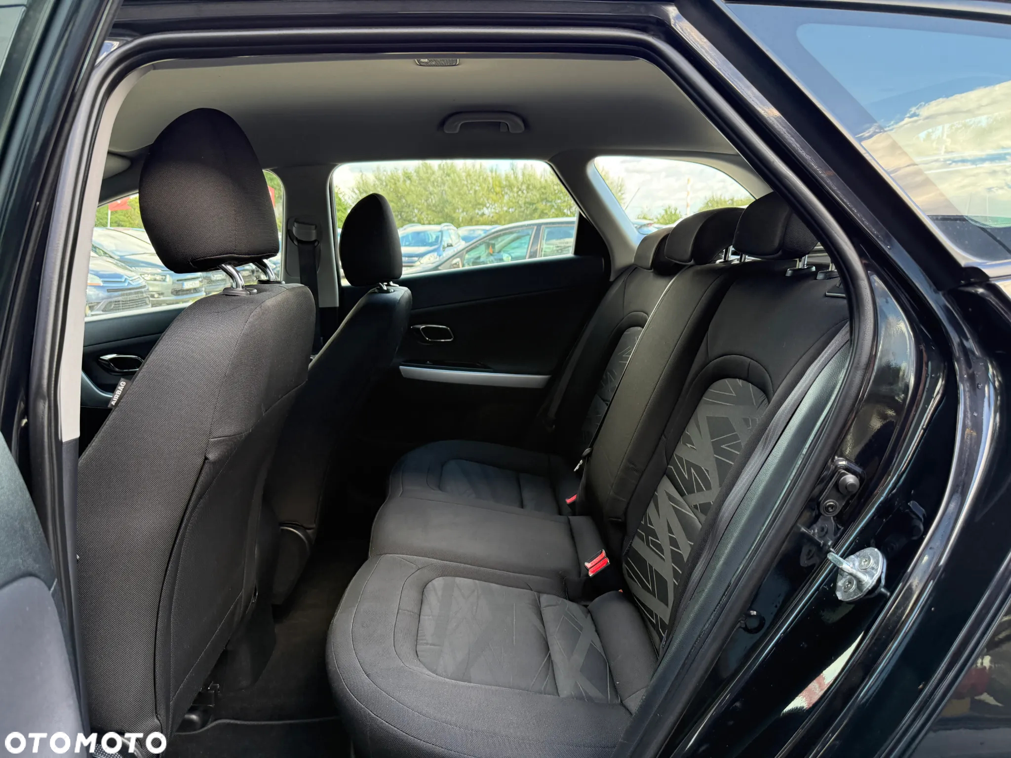 Kia Ceed 1.6 GDI Platinum Edition - 30