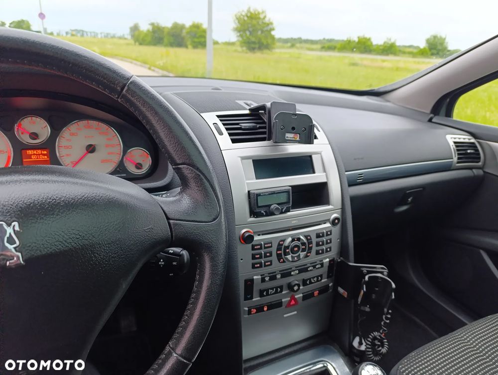 Peugeot 407 HDi 110 Business Line - 29