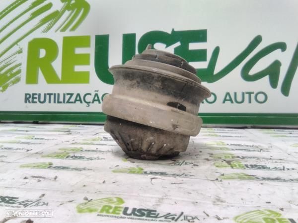 Apoio De Motor Esq Mercedes-Benz E-Class (W211) - 2